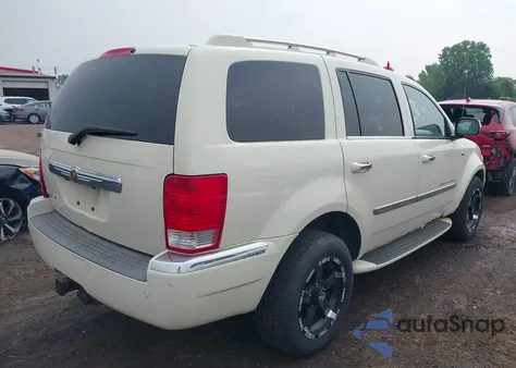 2008 Chrysler Aspen Limited из США, поврежденный, VIN 1A8HW58N48F143615
